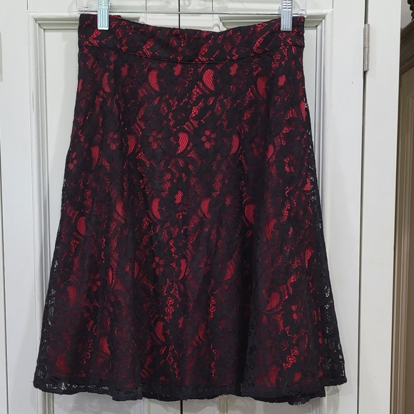 Torrid black lace skirt - Picture 1 of 7